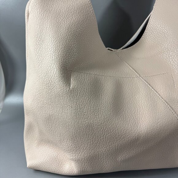 NWT Babana Republic Vegan Leather Slouchy Tote - Picture 7 of 16